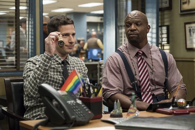 Brooklyn 99 - Prohra - Z filmu - Andy Samberg, Terry Crews