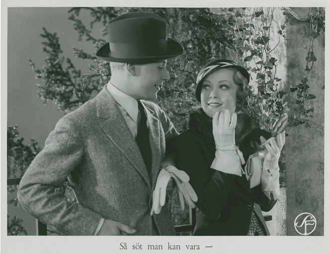 En natt på Smygeholm - Lobby Cards - Hasse Ekman, Annalisa Ericson