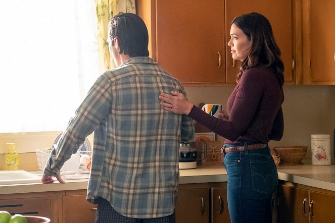 This Is Us - Songbird Road: Part Two - Photos - Mandy Moore