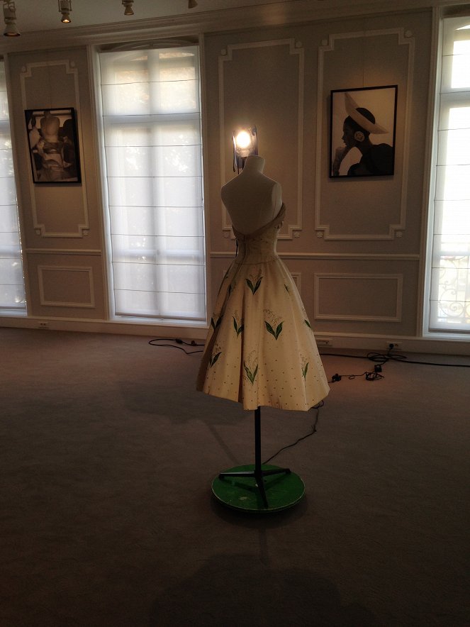 Christian Dior - elegance ztraceného ráje - Z filmu