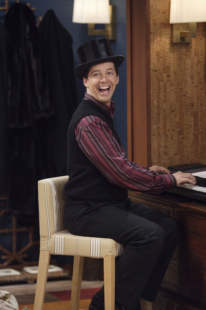 Will & Grace - A Little Christmas Queer - Photos - Sean Hayes