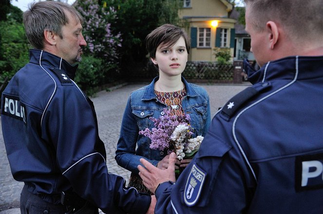 Josephine Klick - Allein unter Cops - Bürgerwehr - Van film