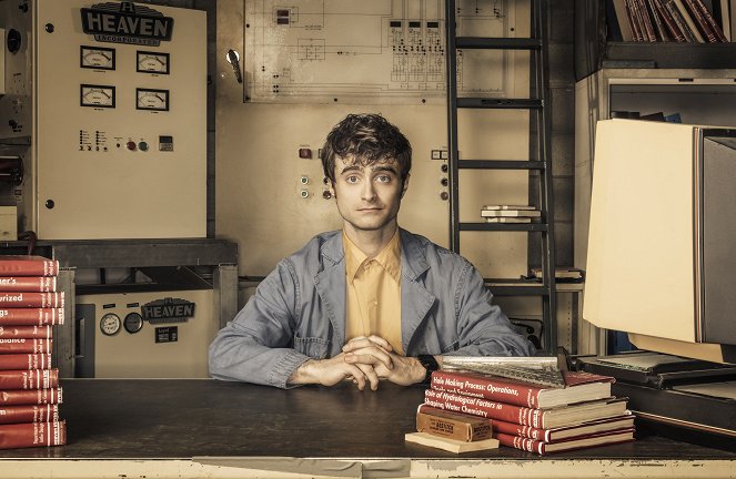 Miracle Workers - Season 1 - Promokuvat - Daniel Radcliffe
