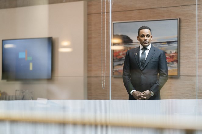 The Good Doctor - Risk and Reward - Photos - Hill Harper