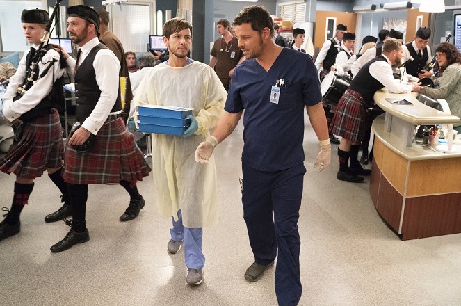 Grey's Anatomy - I Walk The Line - Van film - Alex Blue Davis, Justin Chambers