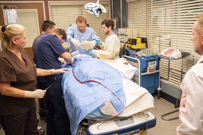 Grey's Anatomy - I Walk The Line - Photos - Kevin McKidd, Alex Blue Davis
