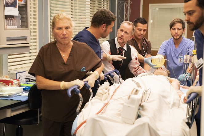 Grey's Anatomy - I Walk The Line - Photos - Justin Chambers, Billy Boyd, Alex Blue Davis