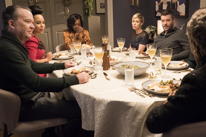 How to Get Away with Murder - Where Are Your Parents? - Photos - Timothy Hutton, Amirah Vann, Viola Davis, Liza Weil, Charlie Weber