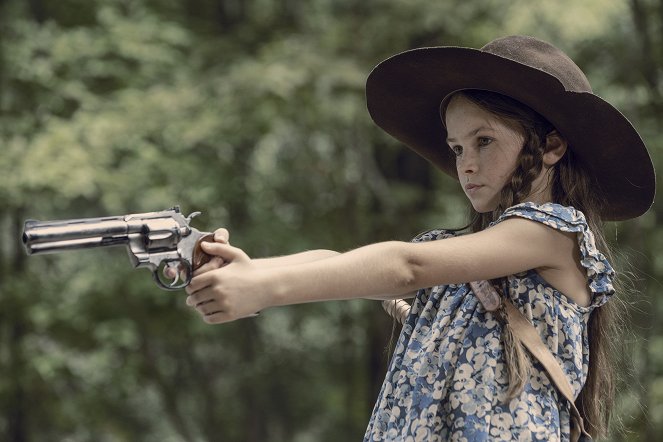The Walking Dead - Adaptation - Van film - Cailey Fleming