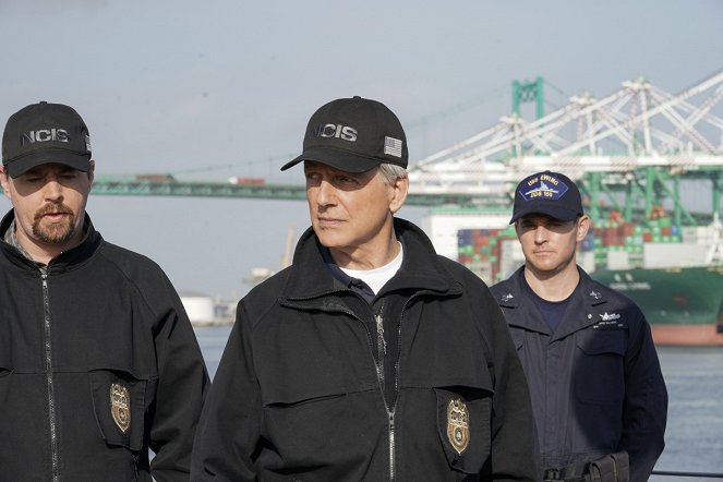 Námořní vyšetřovací služba - Rovníkový křest - Z filmu - Sean Murray, Mark Harmon