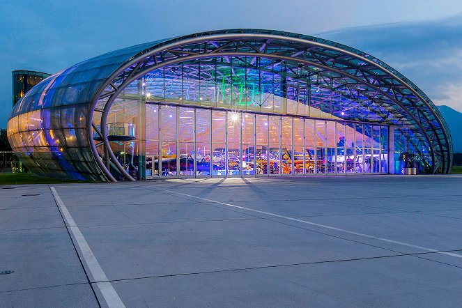 Talk im Hangar-7 - Z filmu