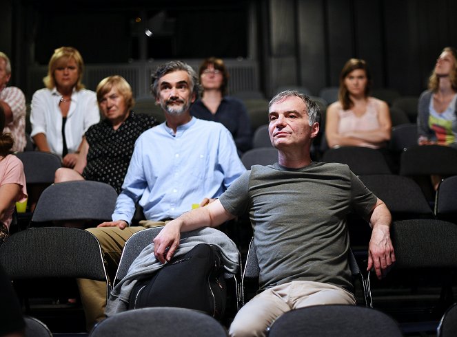 Zkáza Dejvického divadla - AIDS - Z filmu - Martin Myšička, Ivan Trojan