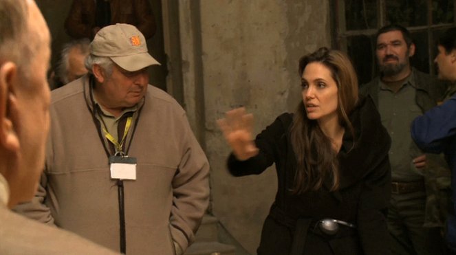 La Vraie Histoire d'Angelina Jolie - Z filmu