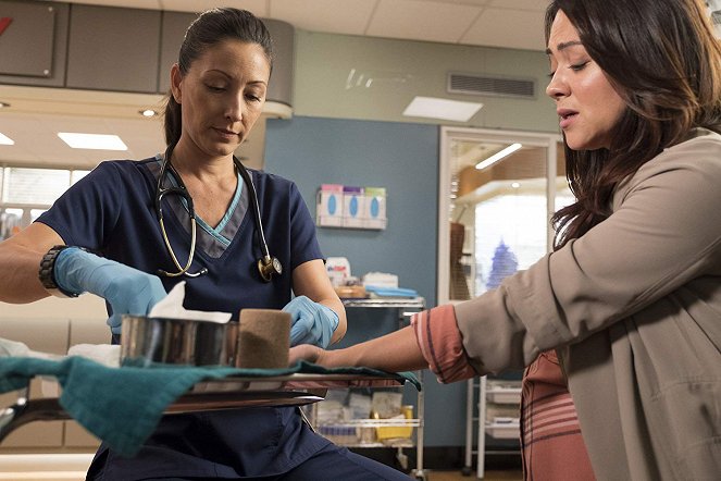 The Good Doctor - Quarantine - Part 1 - Photos - Christina Chang, Camille Guaty