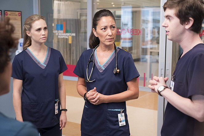 The Good Doctor - Quarantine - Van film - Fiona Gubelmann, Christina Chang, Freddie Highmore