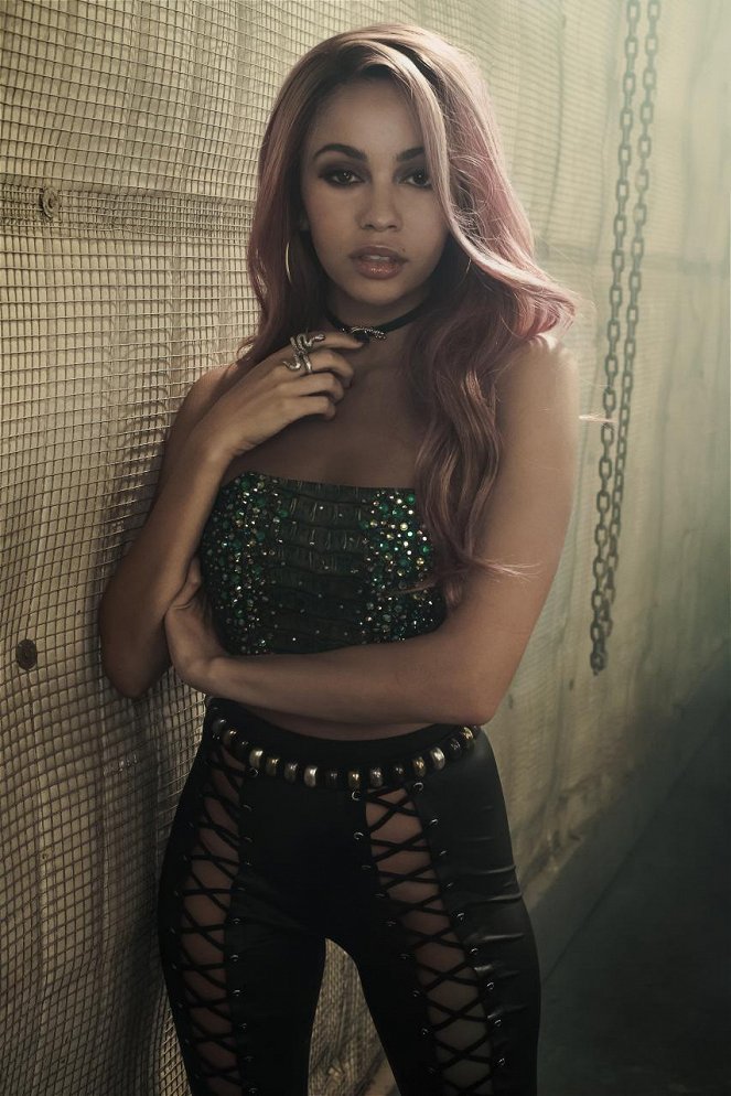 Riverdale - Season 3 - Werbefoto - Vanessa Morgan