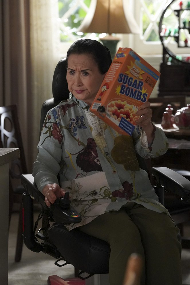 Fresh Off the Boat - Be a Man - Z filmu - Lucille Soong