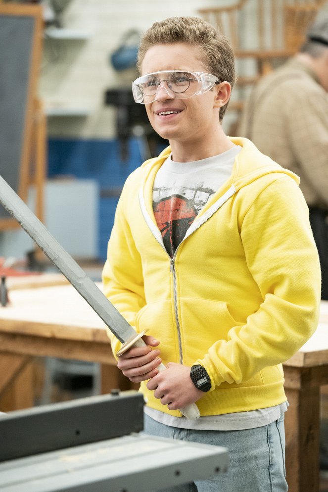 Les Goldberg - There Can Be Only One Highlander Club - Film - Sean Giambrone