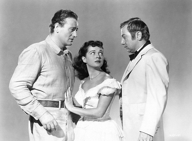 Im Banne der roten Hexe - Werbefoto - John Wayne, Gail Russell, Luther Adler