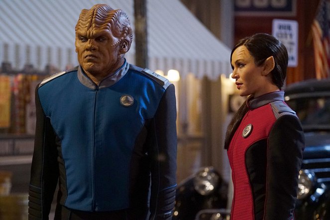 The Orville - Deflectors - Kuvat elokuvasta - Peter Macon, Jessica Szohr