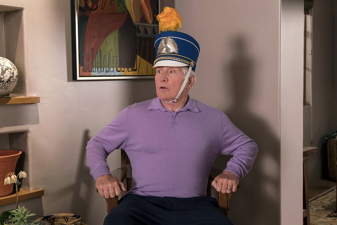Grace and Frankie - The Lockdown - Photos - Martin Sheen
