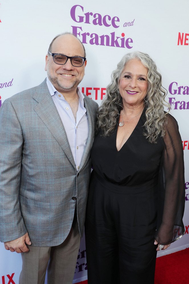 Grace and Frankie - Season 3 - Events - Premiere Special Screening