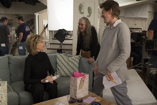 Grace and Frankie - The Coup - Making of - Jane Fonda