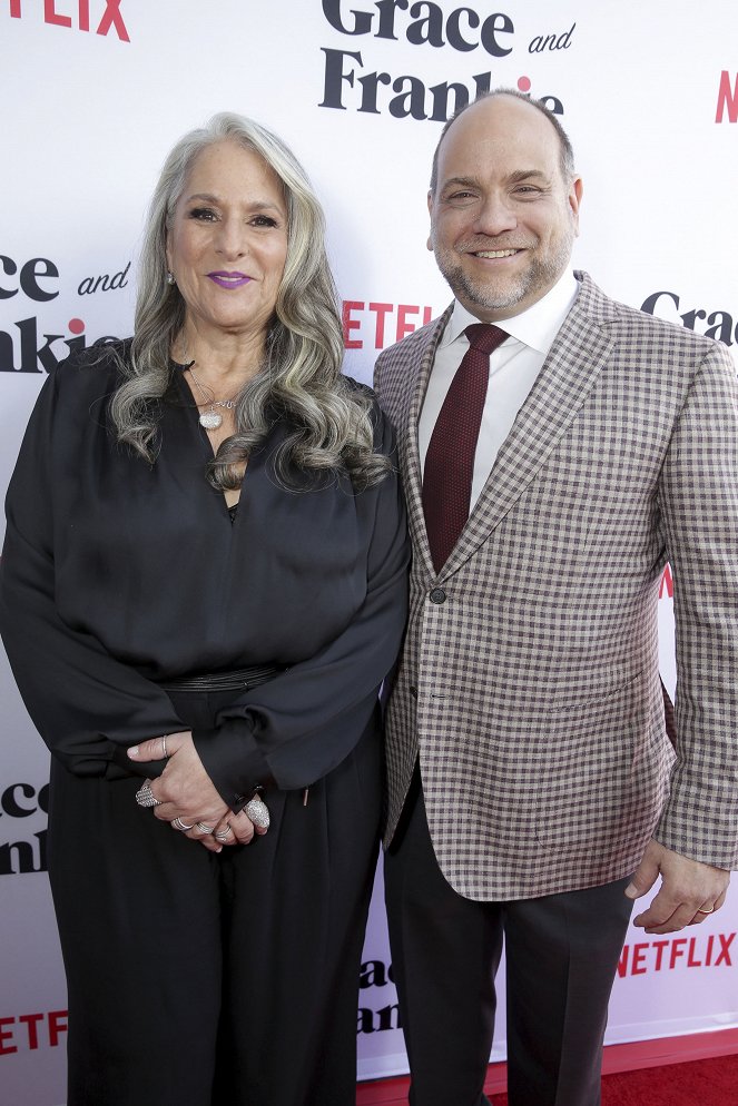 Grace and Frankie - Season 2 - Events - Premiere Special Screening