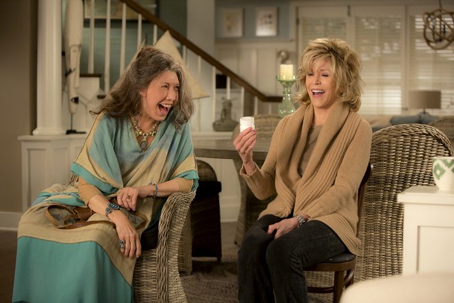 Grace and Frankie - Season 1 - El fin - De la película - Lily Tomlin, Jane Fonda