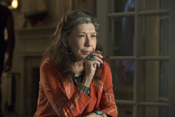 Grace and Frankie - The Sex - Van film - Lily Tomlin