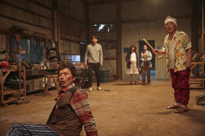 The Odd Family: Zombie on Sale - Photos - Jae-yeong Jeong, In-hwan Park