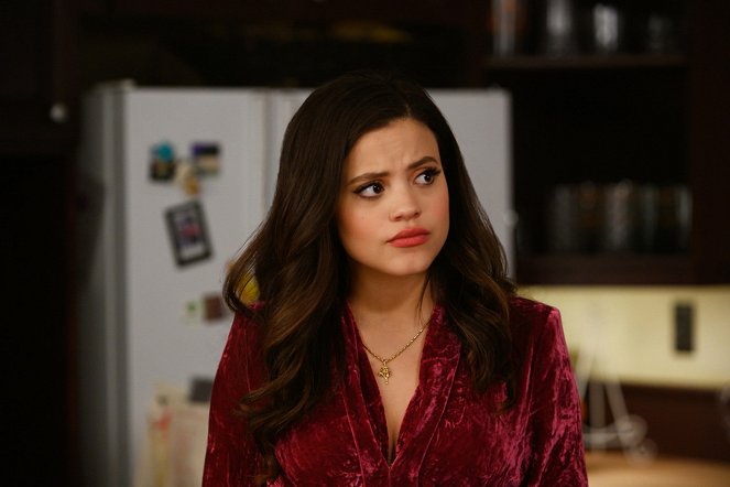 Charmed - Season 1 - Touched by a Demon - Photos - Sarah Jeffery