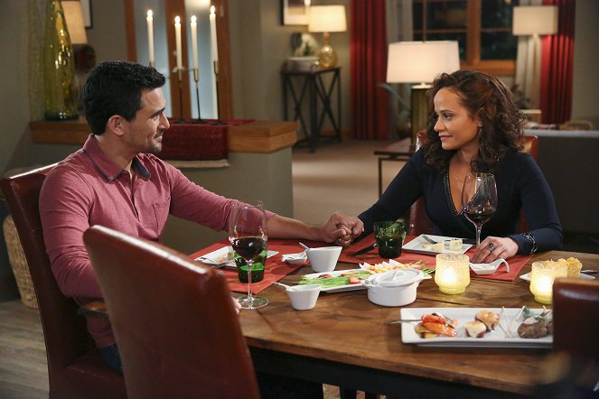 Devious Maids - Private Lives - Photos - Judy Reyes