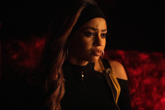Riverdale - Chapter Forty-Nine: Fire Walk with Me - Photos - Vanessa Morgan