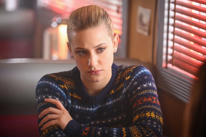 Riverdale - Chapter Forty-Nine: Fire Walk with Me - Photos - Lili Reinhart