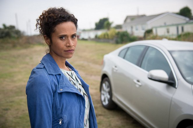 Innocent - Promoción - Angel Coulby