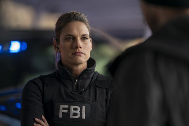 FBI: Special Crime Unit - Season 1 - Invisible - Photos - Missy Peregrym