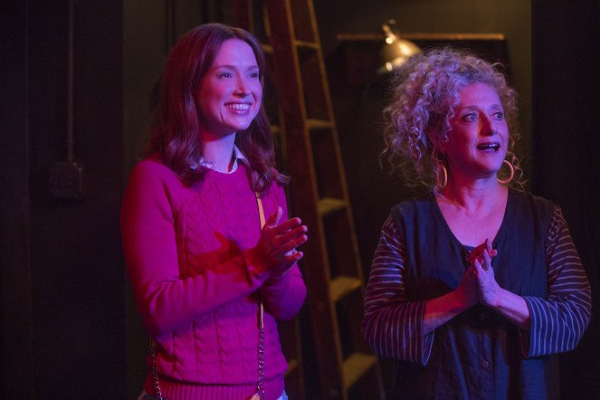 Unbreakable Kimmy Schmidt - Kimmy Goes to a Play! - Photos