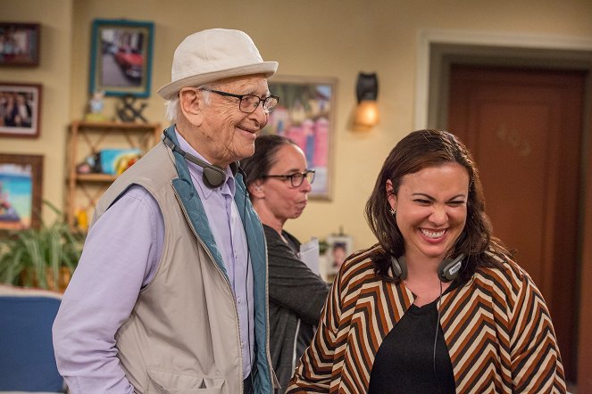 One Day at a Time - Viva Cuba - Z realizacji - Norman Lear, Gloria Calderon Kellett