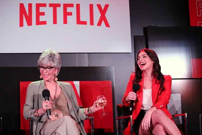 One Day at a Time - Season 1 - Events - Netflix Original Series "One Day at a Time" FYC Panel - Rita Moreno, Isabella Gomez