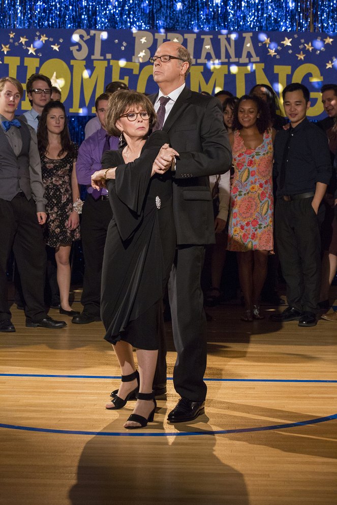 One Day at a Time - Homecoming - Van film - Rita Moreno, Stephen Tobolowsky