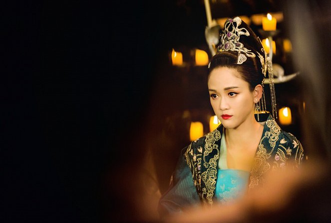 Queen Dugu - De la película - Joe Chen