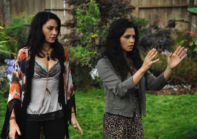 Witches of East End - Potentia Noctis - De la película - Mädchen Amick, Jenna Dewan