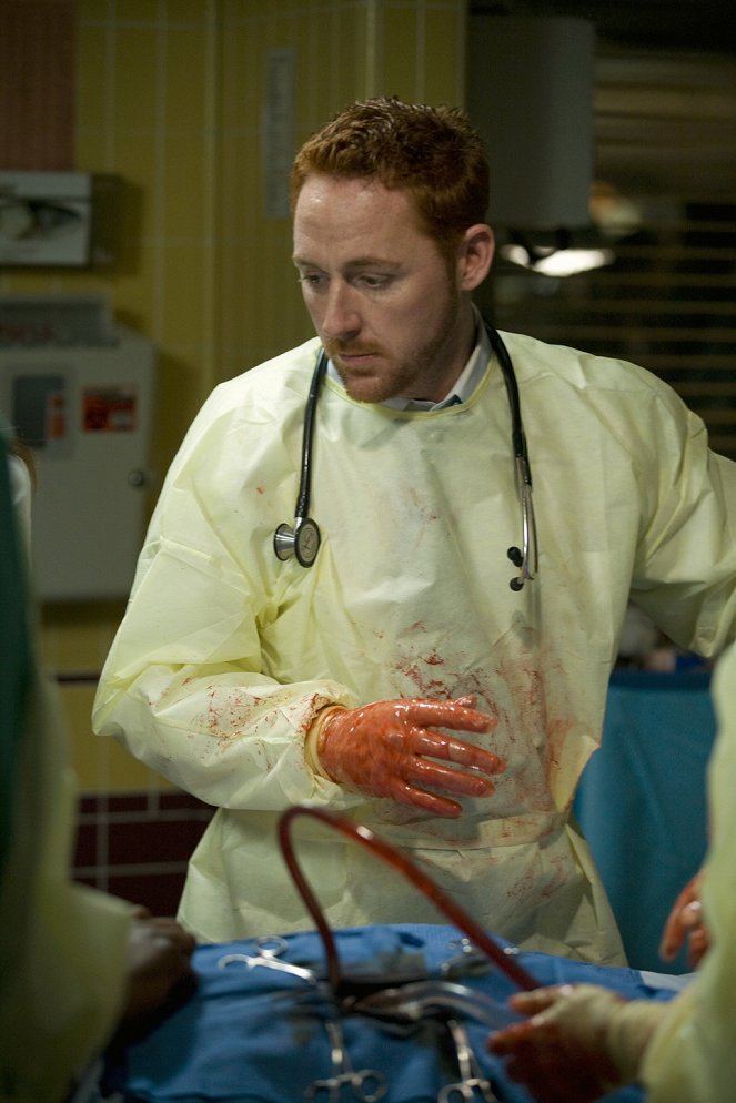 Emergency Room - Season 15 - Leben nach dem Tod - Filmfotos - Scott Grimes