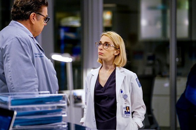 Chicago Med - All The Lonely People - Z filmu - Molly Bernard