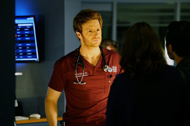 Chicago Med - Who Can You Trust - Photos - Nick Gehlfuss