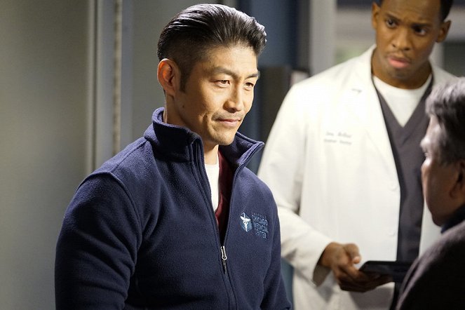 Chicago Med - Season 4 - Ghosts in the Attic - Z filmu - Brian Tee