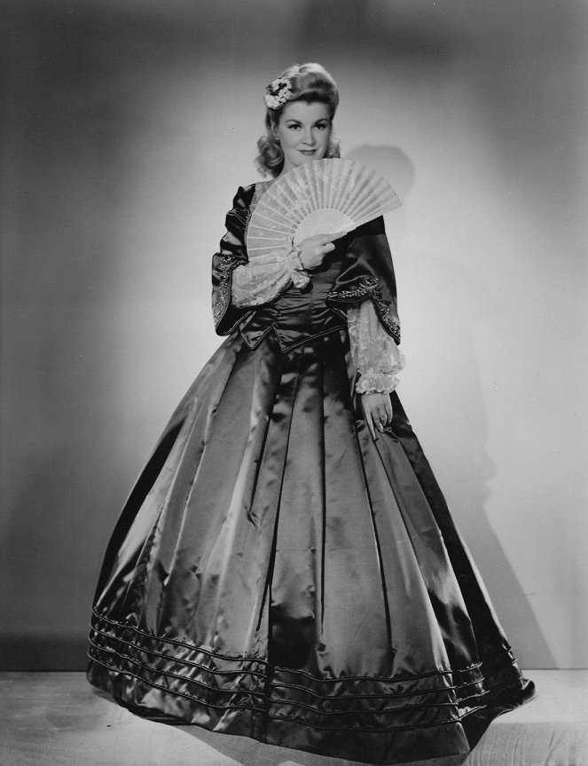 L’Escadron noir - Promo - Claire Trevor