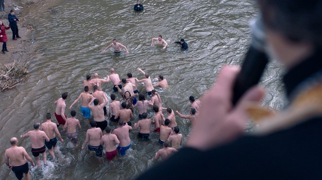 Bóg istnieje, ma na imię Petrunia - Z filmu - Zorica Nusheva