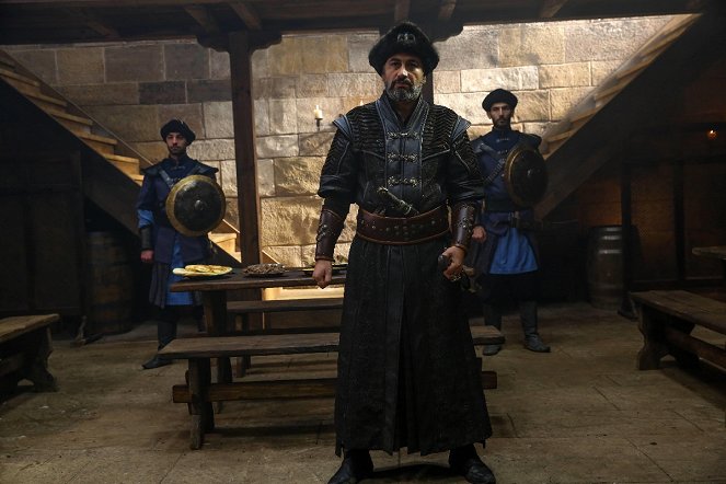 Diriliş: Ertuğrul - Season 5 - Episode 6 - De la película